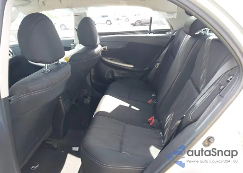 2013 Toyota Corolla S z USA, uszkodzony, nr VIN 5YFBU4EE1DP139543